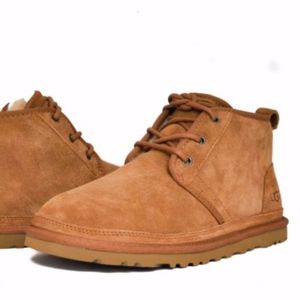 Men's UGG Neumel Chukka Boots - Sz. 8 - NEW IN BOX